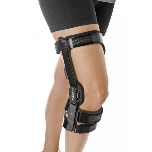 Buy YD Hinged Knee Brace - Adjustable Knee Support Wrap for Men&Women, Pain  Relief Swelling and Inflammation - Patellar Tendon Support Sleeve for  Helping Relieve Strains, Sprains, ACL and MCL Injuries Online