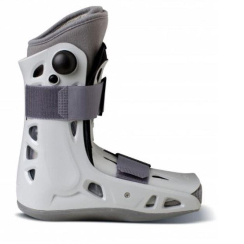 Aircast AirSelect Short Walking Boot rocker sole
