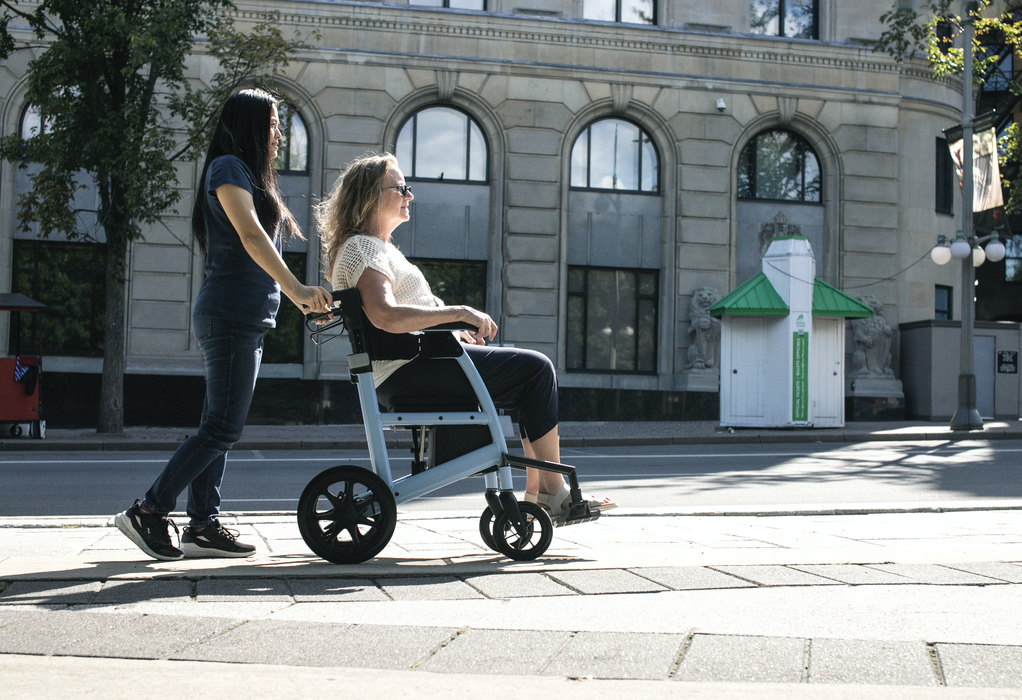 Triumph Prestige All-in-one Rollator and Transport Chair